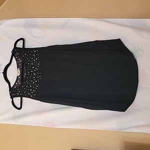 Black lightweight long tank top